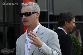 Kocsmai verekedésért ítélték el az F1-pilótát