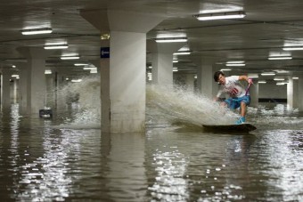 Mélygarázsban szörfözni? Miért ne?