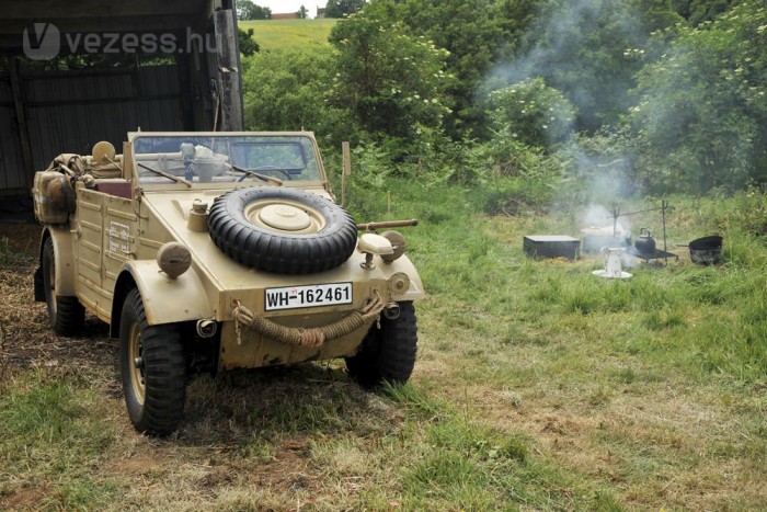 Nem is olyan régen, a rendőrök még a pótkerék nyomásának ellenőrzésével is szórakoztatták az autóst. Ma már sokszor pótkerék sincsen.