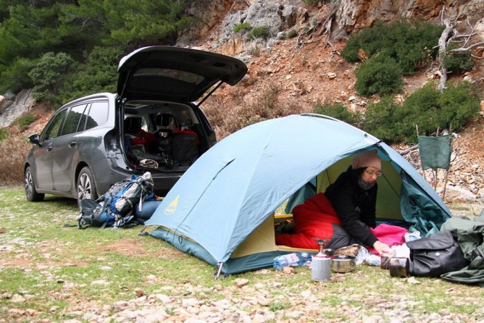 Utazás a bálna gyomrában 8 | Vezess Mindent elnyel. Öt ember sátrastul, kajakostul belefért