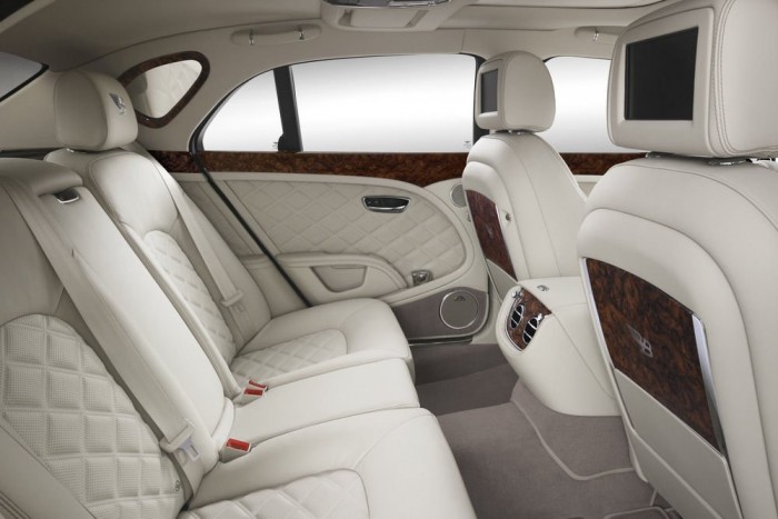 Egy aranyifjú hagyatéka 8 | Vezess Egy aranyifjú hagyatéka 8