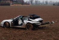 Porsche csókolózott terepjáróval 7