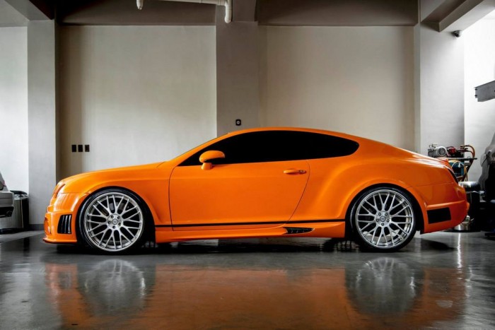 Kivetkőzött magából a Bentley 6