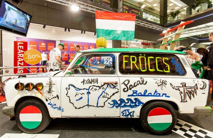 Magyar Trabantot építettünk Trabarnával 16 | Vezess Íme a kész alkotás, a magyar Trabant!