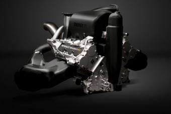 F1: Pucérra vetkőzött a Renault V6-osa
