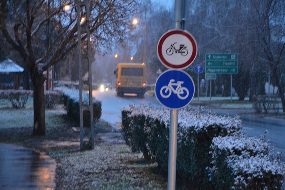 Az első fotók a szakadó hóról! 10