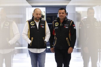 F1: Távozott a Lotus-főnök