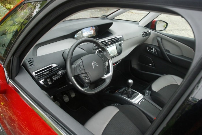 Egyterű, ötliteres fogyasztással 6 | Vezess Hívogató, barátságos szelete a világnak a C4 Picasso