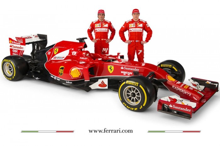 F1: Megjött Räikkönenék új Ferrarija 6