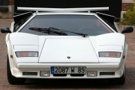 Lamborghini Countach -