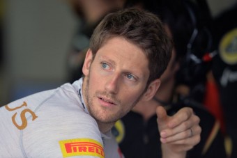 F1: Grosjeant nem akarják ejteni