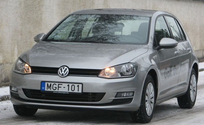 Nem a legolcsóbb autó kell a magyaroknak 5 7. Volkswagen Golf, 1438 db. Két kiskocsi közé ékelődik be az alsó középkategória meghatározó autója. A Golf ezt az eredményt még a régi kombival érte el, idén a friss Variant is segíthet a flottapiaci szereplésben