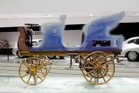 Megmentették az 1898-as Porschét 9