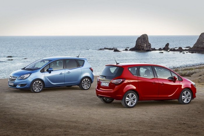 Új Meriva: a tipikus német szépség 2 Jó kis autó, ha a formával meg bírunk barátkozni, kötelező az Opel-szalon meglátogatása egy 4-5 milliós családi kisegyterű megrendelése előtt