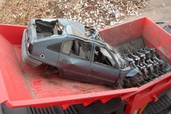 Autóevő szörnyetegek, egyenesen a pokolból!