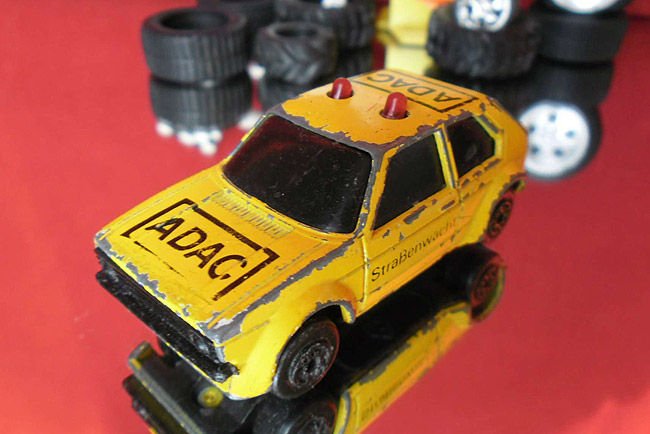 Dagad az autóklubbotrány