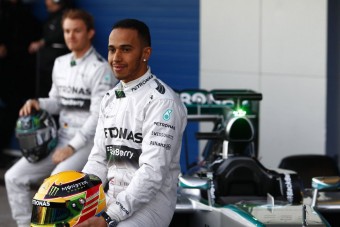 F1: Hamiltonék nem tudtak az új szabályokról