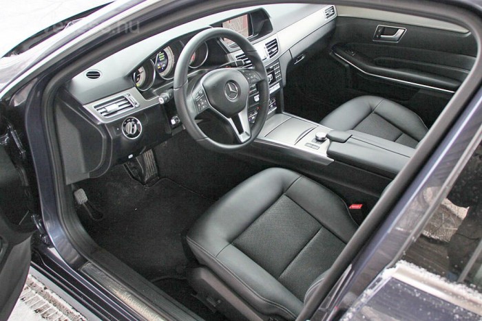 Mercedes E 250 – Nagy Merci, kis benzinmotorral 9