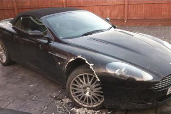 30 milliós autón állt bosszút a kutya 7 | Vezess 30 milliós autón állt bosszút a kutya 7