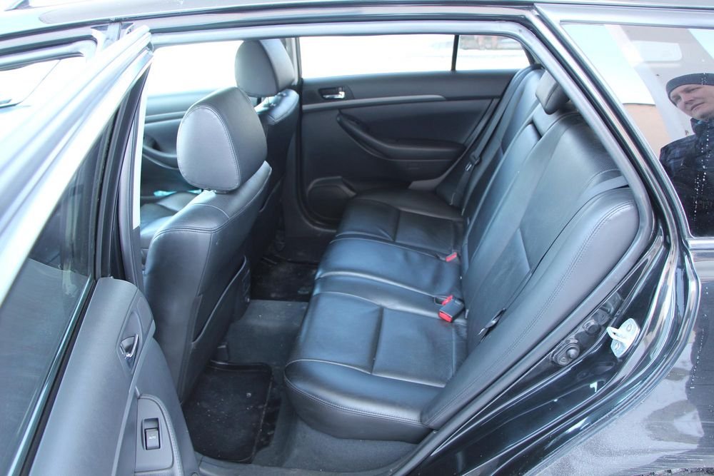 Akár három személynek is kényelmes lehet az Avensis