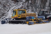 Az öregebb modellel konvojban gyorsabb és szebb a munka