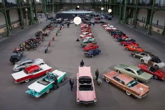 Veteránok lepték el a párizsi galériát