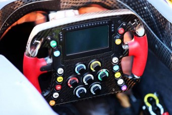 Okostelefon-élmény az új F1-es autókban