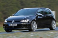 A B&B Automobiltechnik többlépcsős tuningprogramot készített az eleve nem szerény Golf R-hez. A végeredmény jó pár Porsche-tulajt fog pszichiáterhez küldeni.