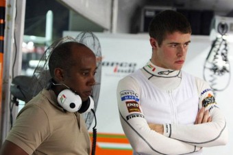 F1: Vége a Hamilton-Di Resta pernek