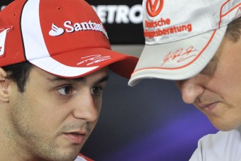 Massa is ébresztgette Schumachert