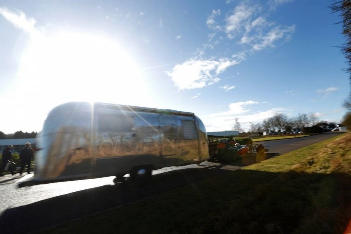 F1: Így készült a Lotus lakókocsis videója 6 F1: Így készült a Lotus lakókocsis videója 6