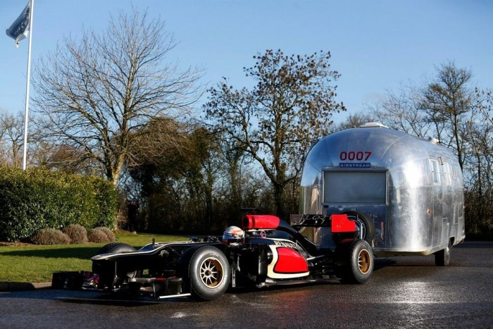 F1: Így készült a Lotus lakókocsis videója 7 F1: Így készült a Lotus lakókocsis videója 7