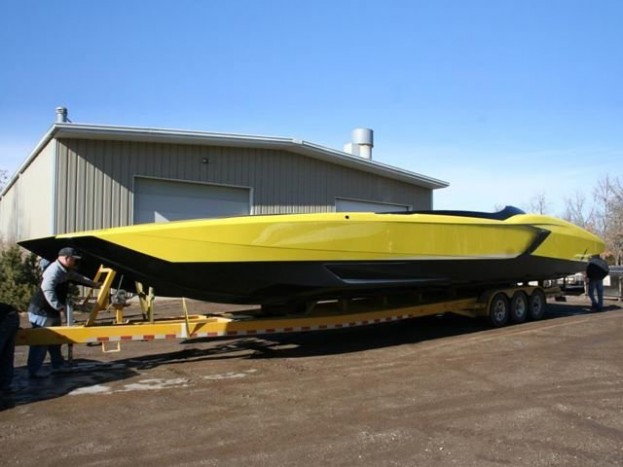 Vízen közeledő Lamborghini 10