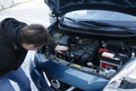 Feltöltéssel több mint félmillióval drágábba Micra. Ér ennyit 18 plusz lóerő?