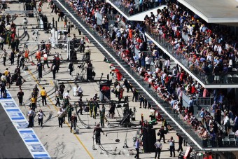 F1: Összeomlik a csapatok szervezete?