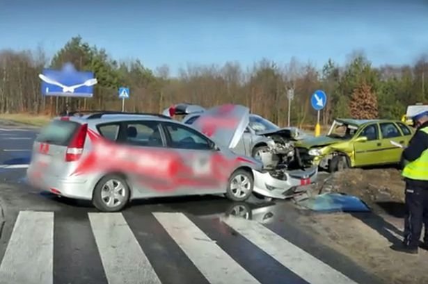 Tömegkarambolt okozott a nyolcéves sofőr 4