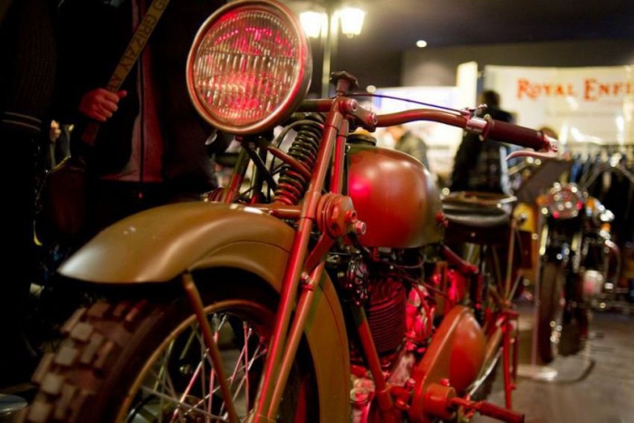 Meglepő és mulatságos motoros mutatvány 6