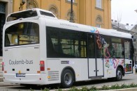 Már közlekedhet az első elektromos midi 6