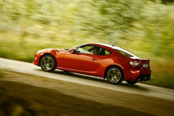 Top 10 - A legkívánatosabb új autók 10 millió alatt