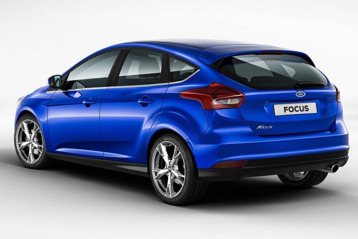 Hivatalos fotókon a megújuló Ford Focus 7