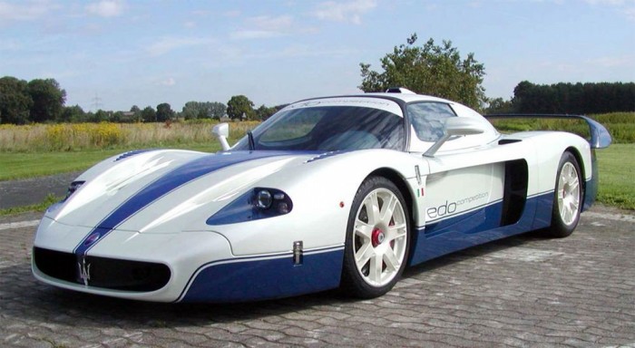 Ferrari-babérokra tör a Maserati? 10 | Vezess Maserati MC12