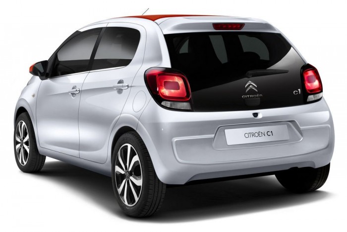 Kicsi autó, nagy szívvel 7