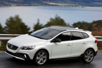 3,3 literes fogyasztás, 190 lóerővel