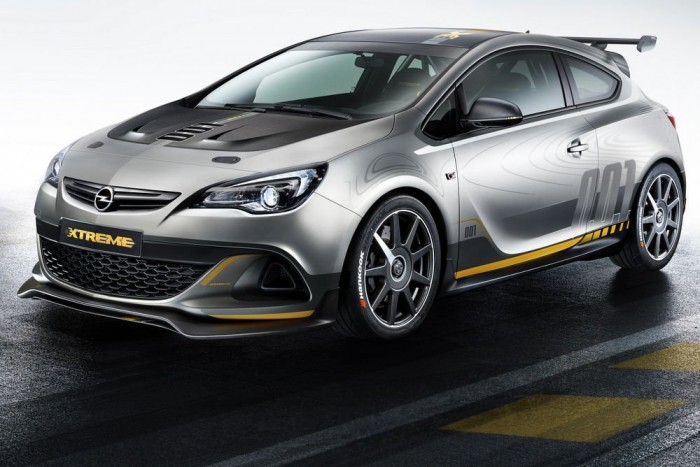 Opel Astra OPC Extreme: könnyű lábú fenevad 8
