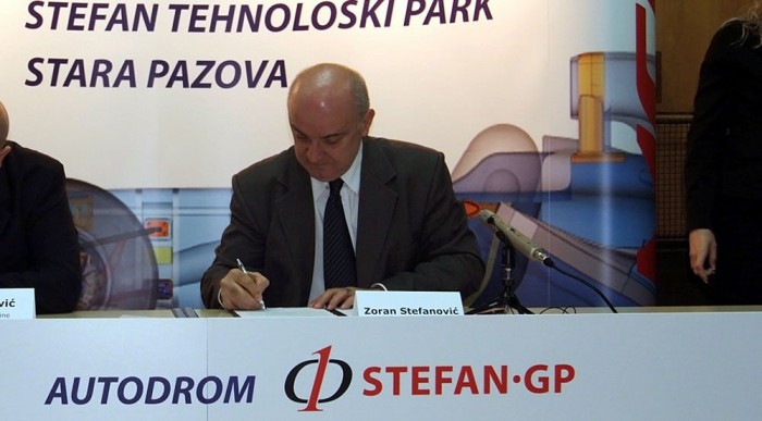 F1: Nem adtak motort a szerb csapatnak 3