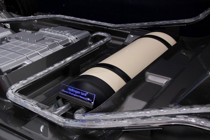 Szívtipró kisautó, és hidrogénezett álmok 15