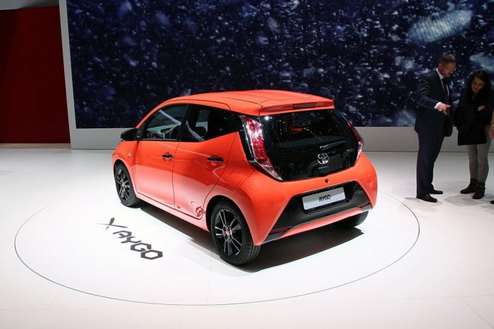 Szívtipró kisautó, és hidrogénezett álmok 8