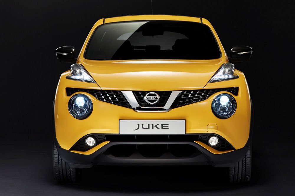 Feszesre vasalták: Nissan Juke 9