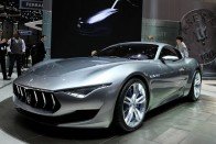 Maserati Alfieri: Vissza a gyökerekhez 21