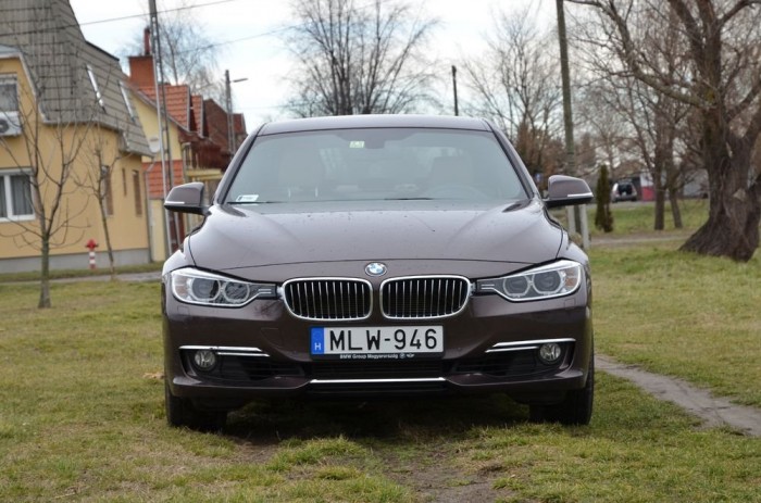 Nyugtató adrenalin 6 | Vezess Morcos tekintet. Az első BMW volt, aminek a lámpái a vesékig érnek.